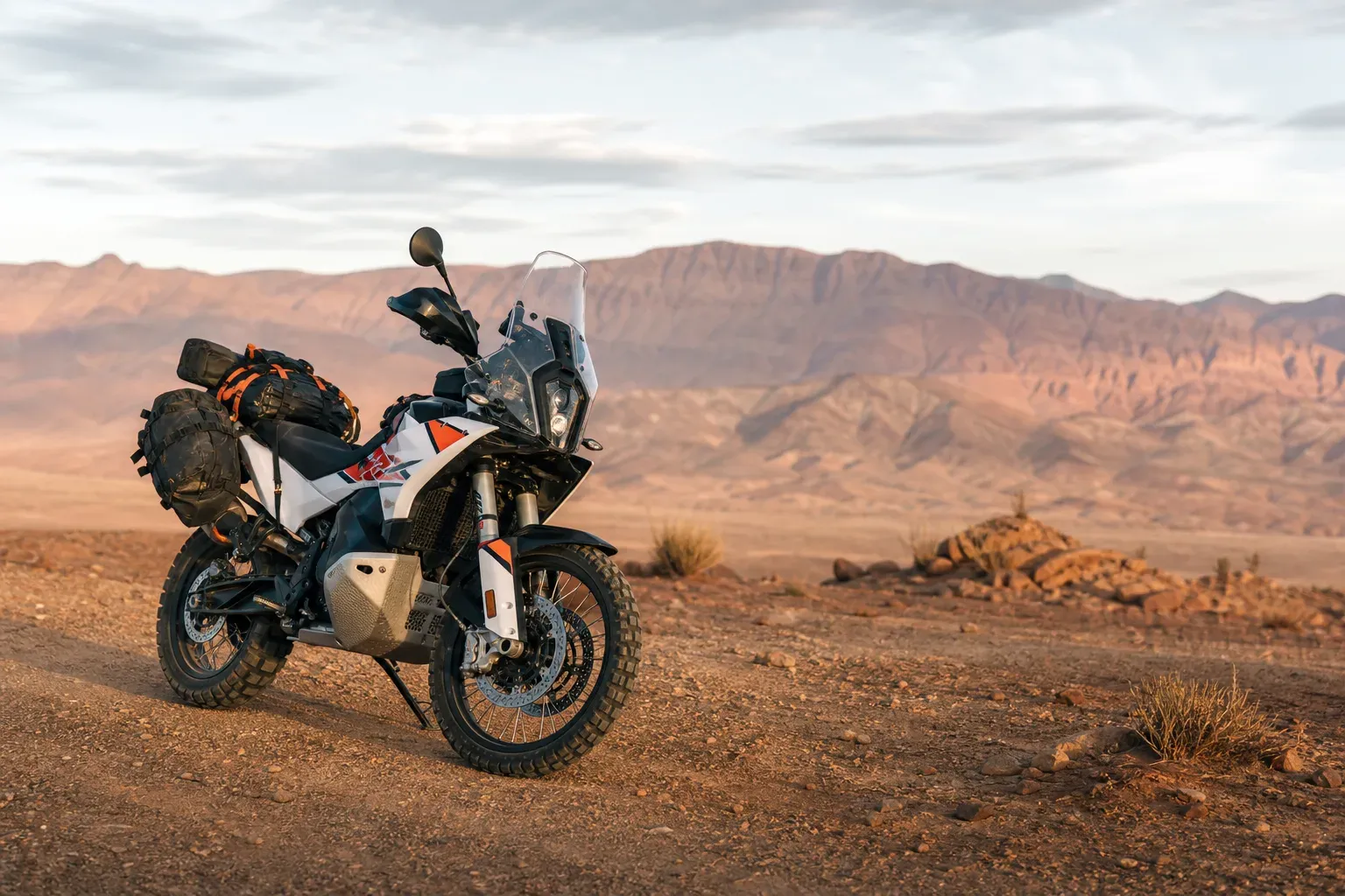 Location moto pour rallye : Louer une moto robuste et fiable pour participation à un rallye