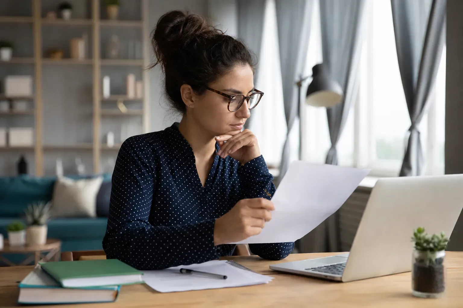 Loi Hamon lettre type résiliation : quels éléments inclure dans votre courrier à l’assureur ?